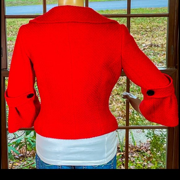 ▪️NWT▪️ALBERTO MAKALI▪️Red & Black Jewel Button Wool Blend Bouclé Blazer Jacket - Picture 2 of 7
